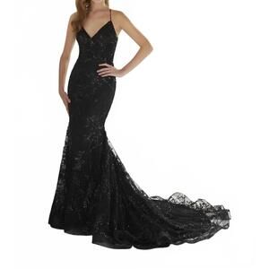 NEW TIFFANY EXCLUSIVES women's spaghetti straps with v neckline dress in black